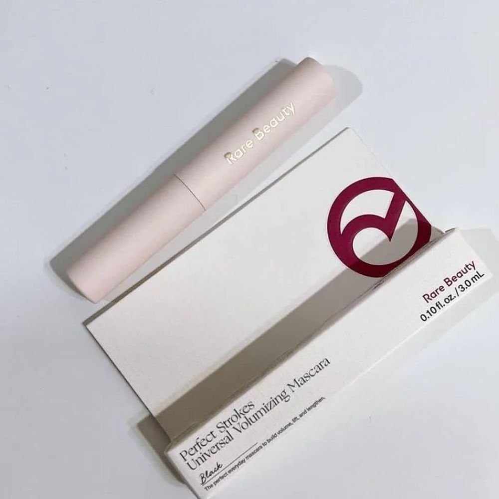 Rare Beauty Perfect Strokes Universal Volumizing Mascara Mini 3ml