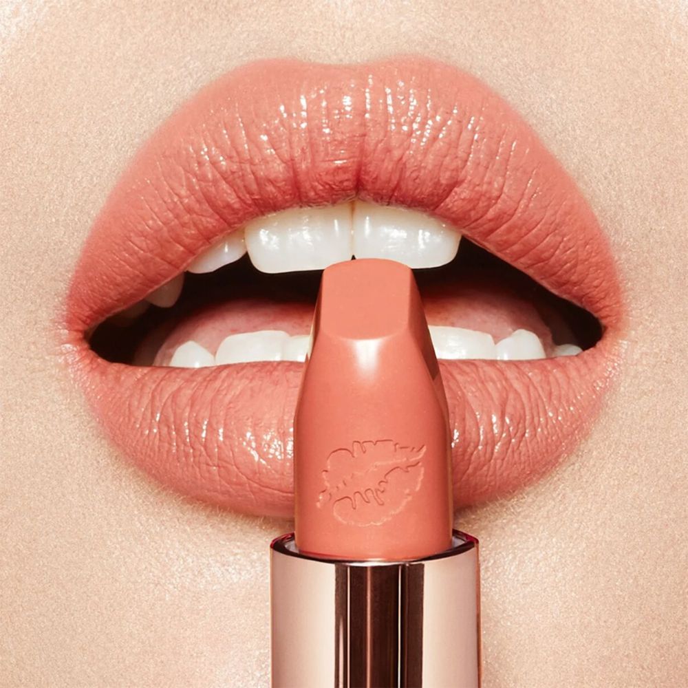 Charlotte Tilbury Hot Lips 2.0 – Angel Alessandra 2