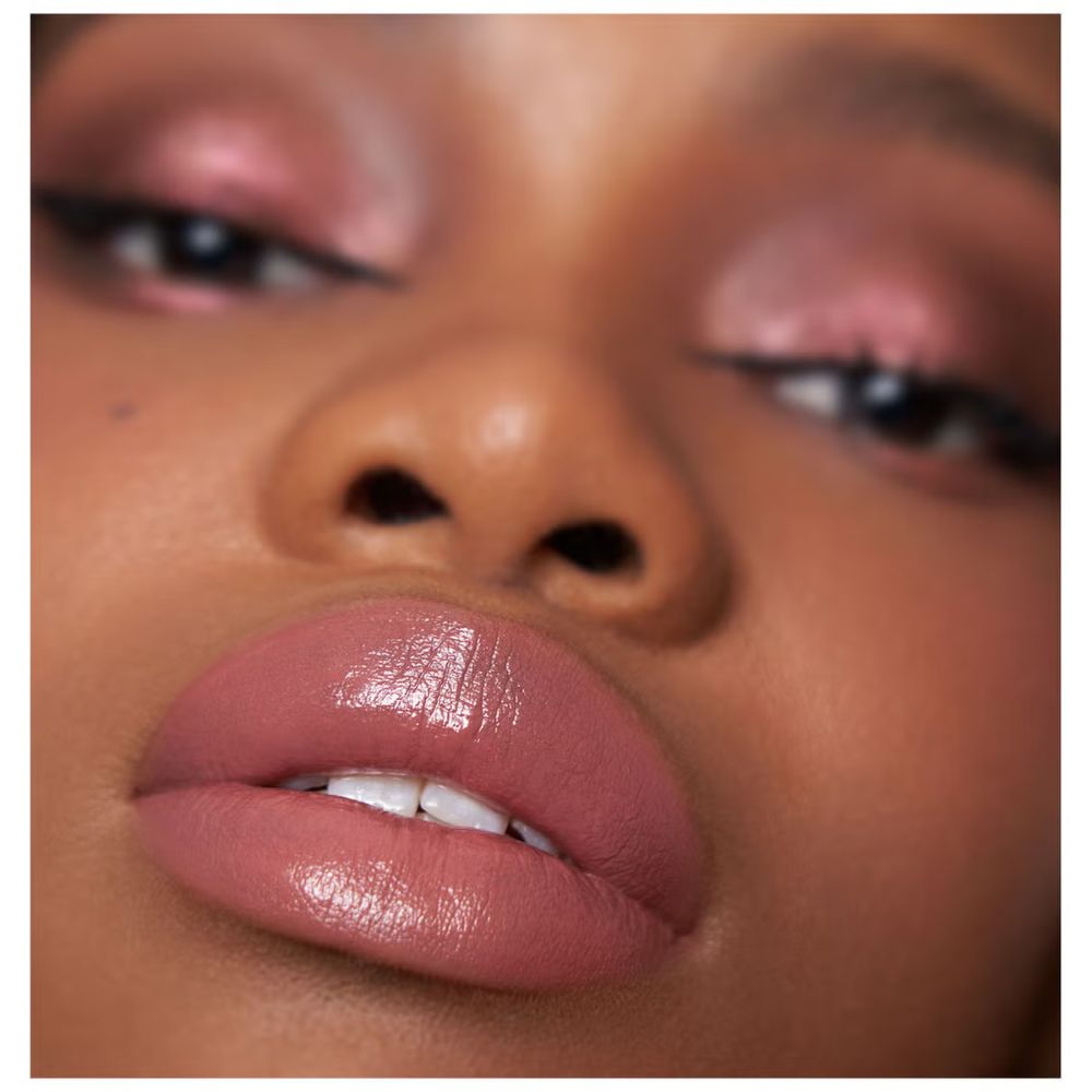 Huda Beauty Power Bullet Cream Glow- Sweet Nude Habibi