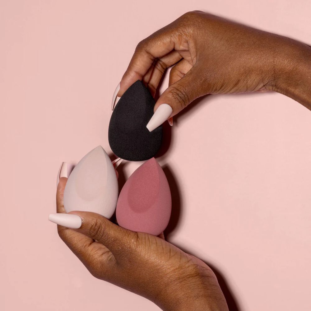 Huda Beauty The Basic B Sponge