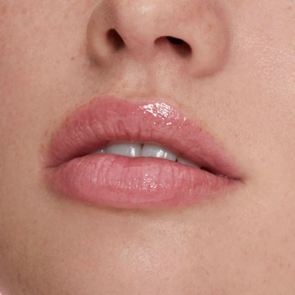 Kylie Cosmetics Lip Oil - Strawberry (Pa kuti/Sticker ngjyre)